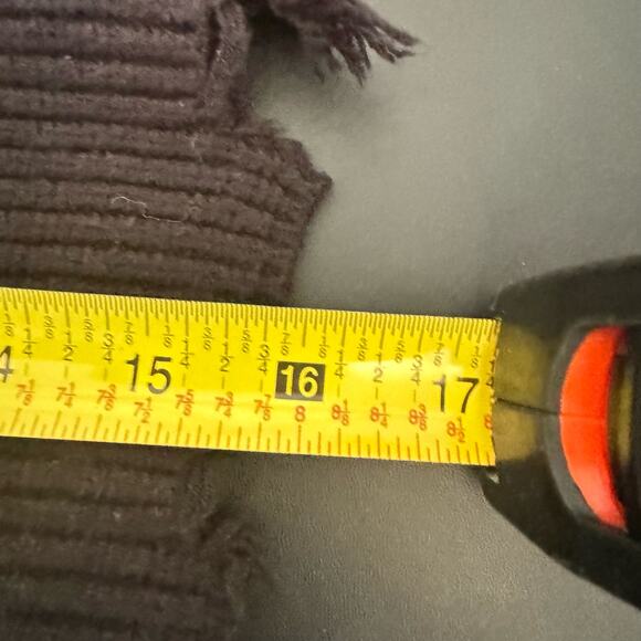 Lovers And Friends Arielle Sweater Knit Distressed Cropped Black Size Medium - Picture 10 of 10